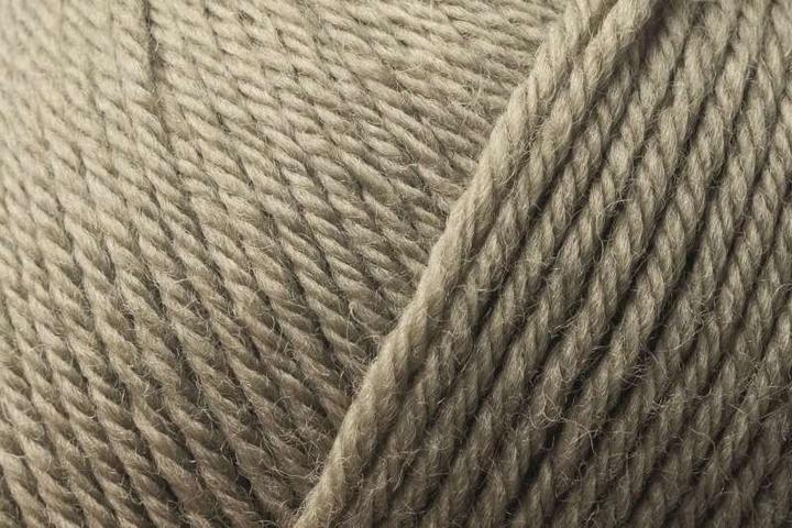 Actual product image Rowan Pure Wool Worsted (200 m)