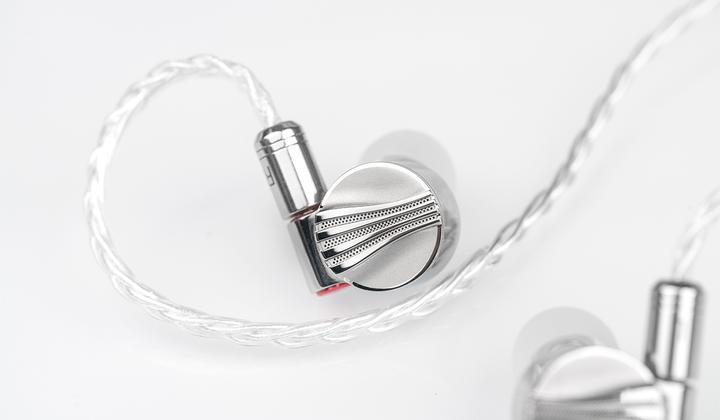 Produktbild FiiO FD5 (ANC, Kabelgebunden)
