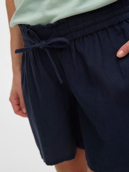 Produktbild Mamalicious Normal geschnitten Mid Rise Shorts Shorts (S)