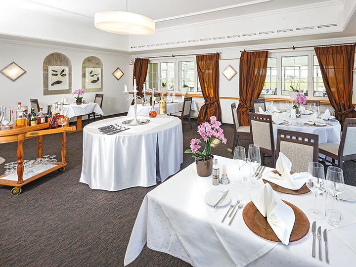 Produktbild Smartbox Romantisches Abendessen nach Wahl für zwei Personen im Hotel Restaurant Seemöwe am Bodensee (2 Pers.)