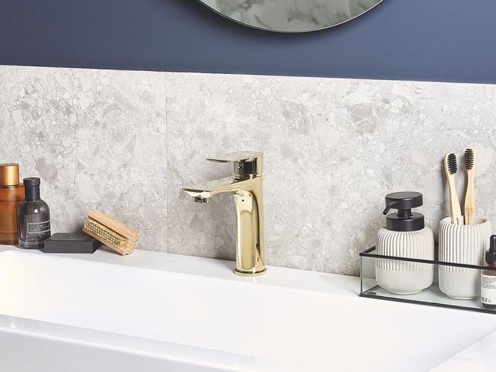 Actual product image Beliani Single lever tap brass gold BERLOI