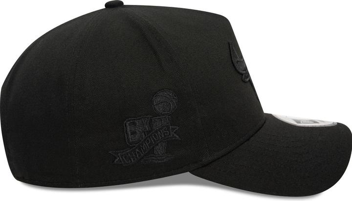 Actual product image New Era E-Frame Snapback Cap - Mono Chicago Bulls (One size)