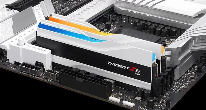 Image du produit G.Skill Trident Z5 RGB (2 x 32GB, 6400 MHz, RAM DDR5, DIMM)