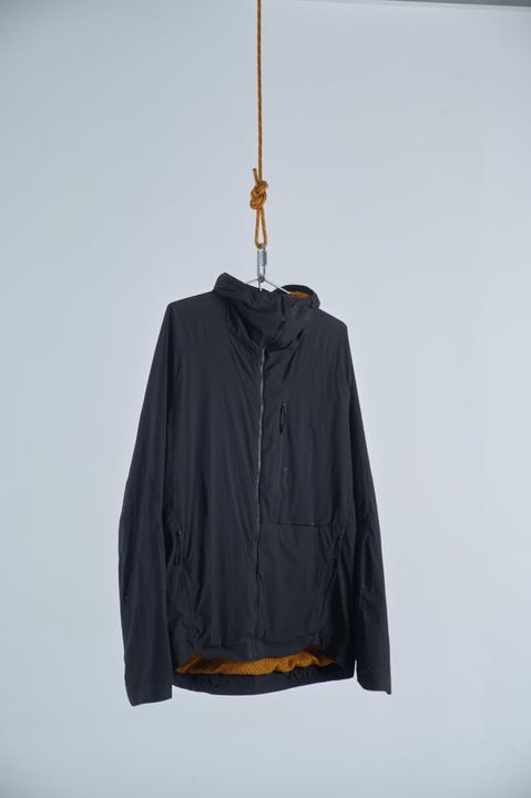 Produktbild Wedze Unterziehjacke Herren leicht atmungsaktiv - Warm Wilder 900 schwarz (M)