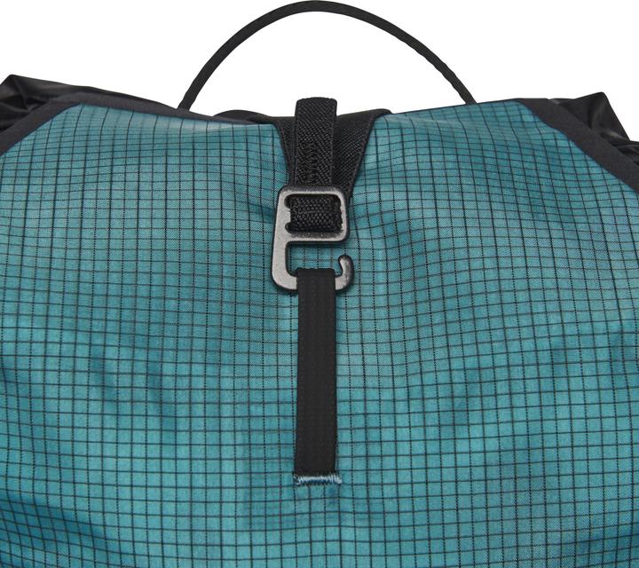 Actual product image Black Diamond W Distance 15 Backpack (15 l)