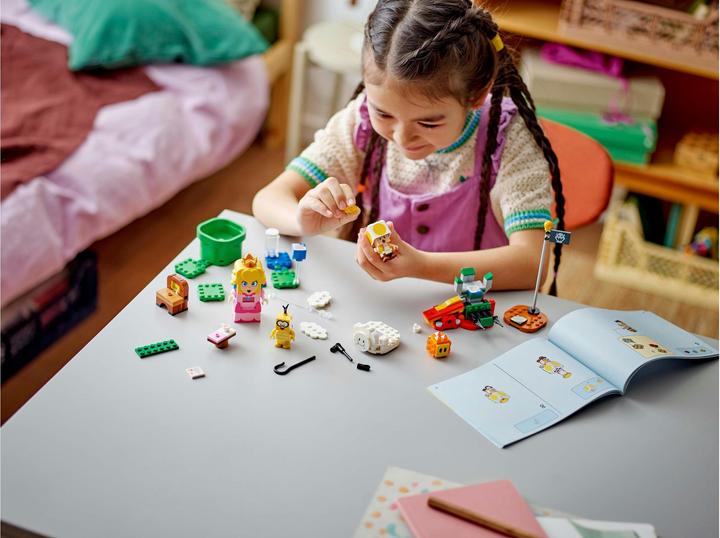 Image du produit LEGO Aventure avec la ® Peach™ interactive (71441, LEGO Super Mario)