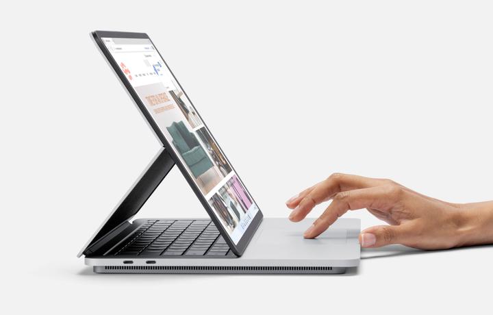 Immagine prodotto Microsoft Surface Laptop Studio (14.40", Intel Core i7-11370H, 16 GB, 512 GB, DE)