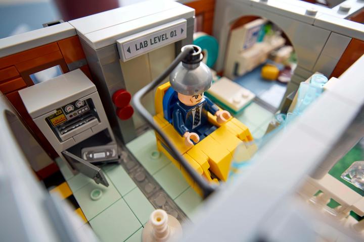 Immagine prodotto LEGO X-Men: X-Mansion (76294, LEGO Marvel, Set LEGO rari)