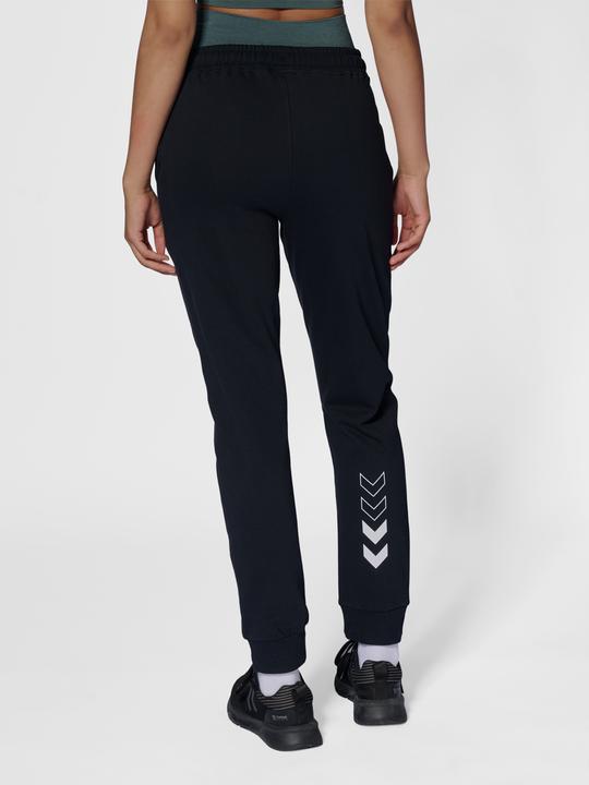 Actual product image hummel Hmlelemental Regular Pants Woman (M)