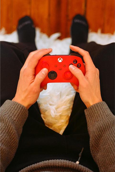 Produktbild Microsoft Xbox Wireless Controller - Pulse Red (Xbox Series S, Xbox One S, PC, Xbox One X, Xbox Series X)