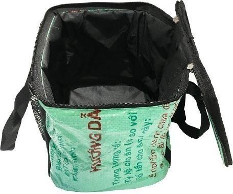 Actual product image Bekos Upcycling - Lunchbag aus recycelten Fischfuttersäcke leuchtgrün