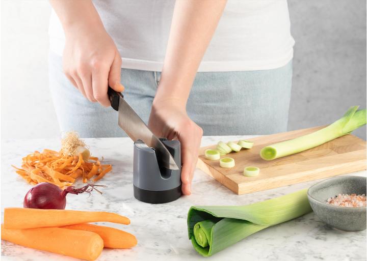 Actual product image Gourmetmaxx Knife sharpener 6.4 cm, anthracite/black, detail colour