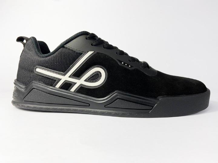 Öus Skateschuhe Arquitetonico all black essencial