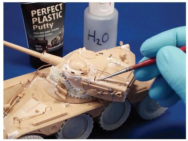 Produktbild Deluxe Materials Perfect Plastic Putty 40ml (85 g, 40 ml)