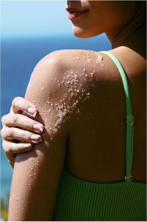 Immagine prodotto Ouai Peeling Scalp & Body Scrub