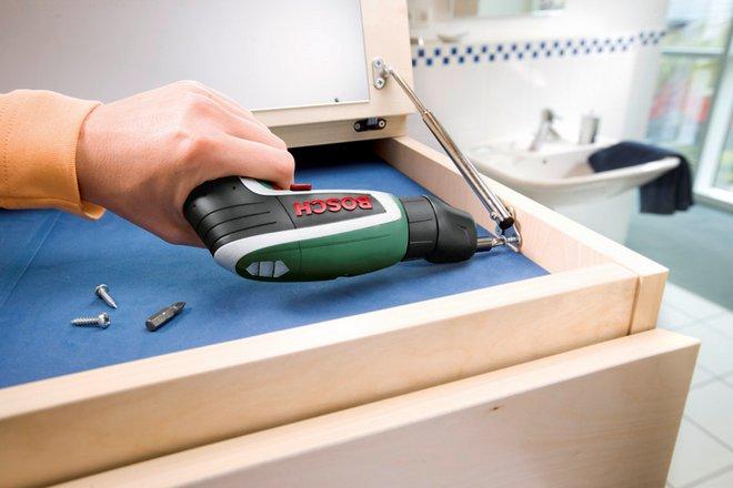 Produktbild Bosch Home & Garden IXO Set (Akkubetrieb)