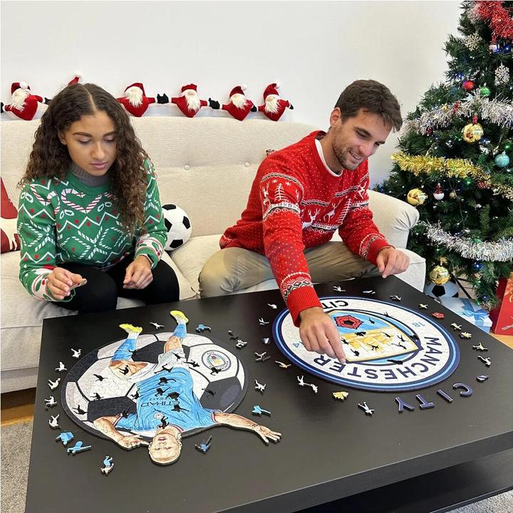 Actual product image Iconic Man City FC - Erling Haaland - Wooden Puzzle Size M (270 pieces) (270 pieces)