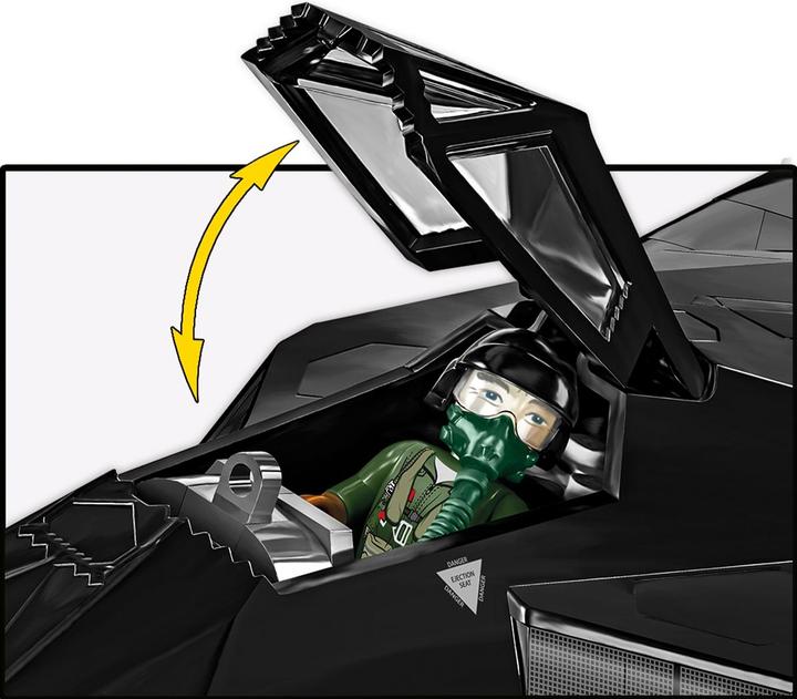 Actual product image Cobi F-117 Nighthawk / 795 pcs.
