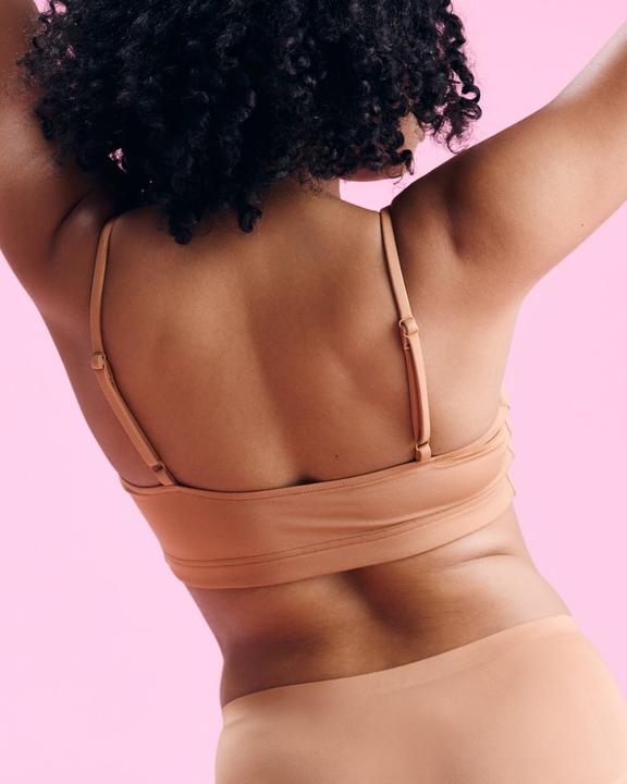 Image du produit The Female Company Seamless Bralette (Une unité par pack, 42 A)