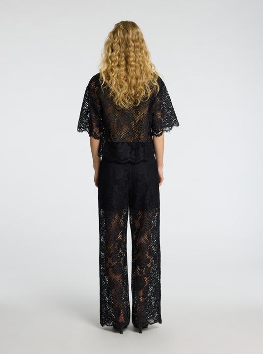 Immagine prodotto Selected Femme Top in pizzo con vestibilità cropped (38)