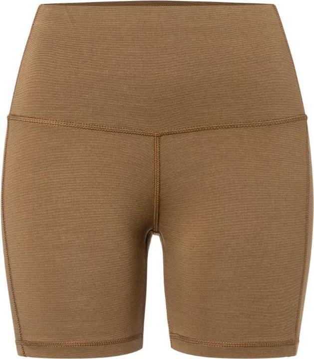 Super Natural W Liquid Flow Shorts