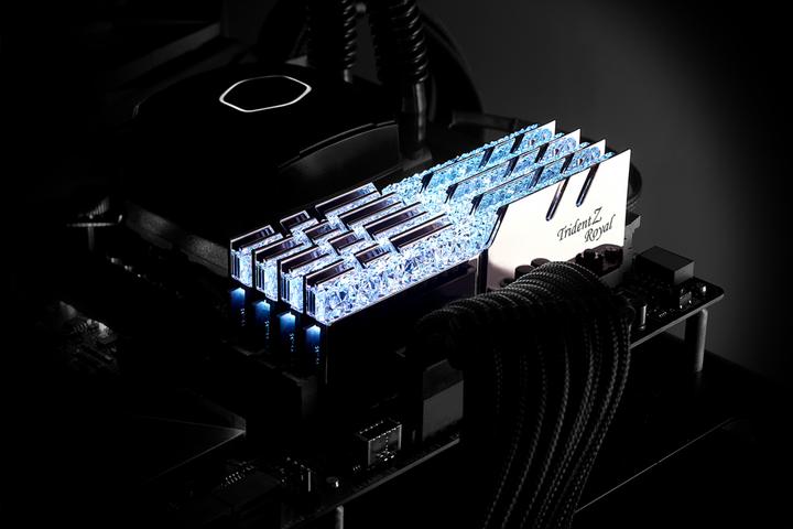 Produktbild G.Skill Trident Z Royal (2 x 8GB, 3600 MHz, DDR4-RAM, DIMM)