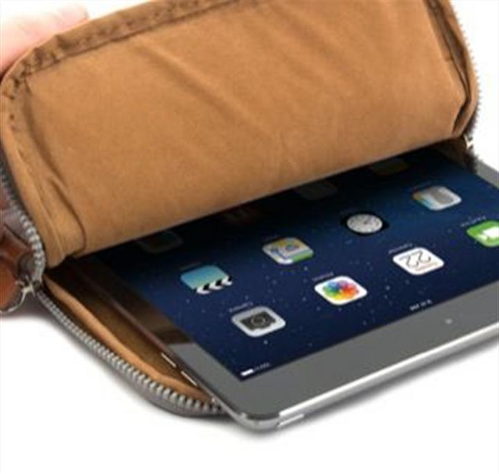 Actual product image Proporta Quiksilver Canvas Premium Tablet Sleeve (iPad Air)