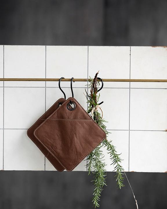 Actual product image House Doctor Pot holder, Square, Brown (Brown buffalo leather)