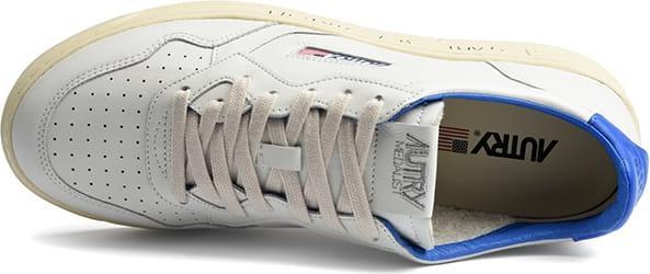 Actual product image Autry Medalist Low Man (43)