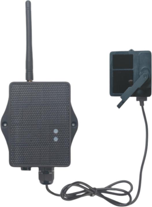 Actual product image Dragino LDS25-LS LoRaWAN LiDAR ToF distance sensor 0.1-25m 868MHz with solar and auto-clean sensor