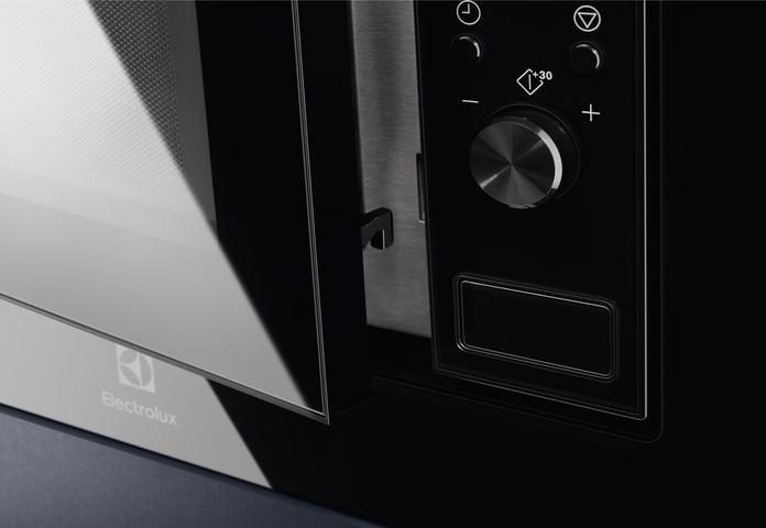 Actual product image Electrolux LMS2203EMK Microwave Integrated Solo Microwave (20 l)