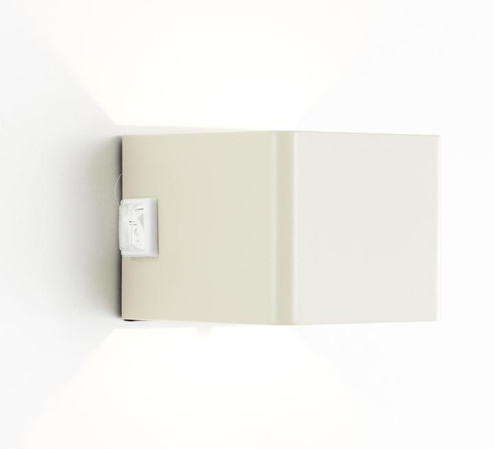 Actual product image Brilliant Iseo (300 lm, IP44)