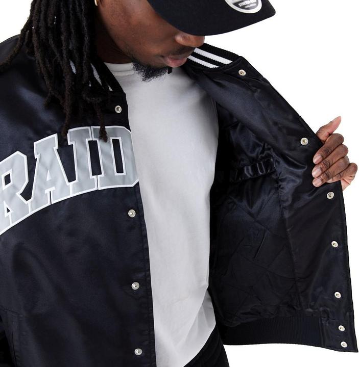 Actual product image New Era Varsity Satine Bomber Veste Las Vegas Raiders (S)