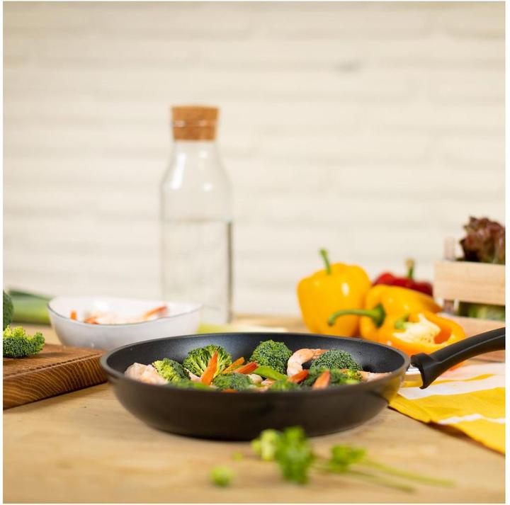 Actual product image Kuhn Rikon Easy (22 cm, Frying pan, Cast aluminium)