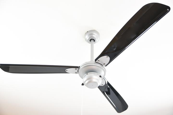 Image du produit Westinghouse Mountain Gale (52 dB)