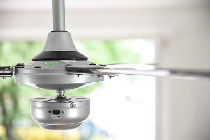 Image du produit Westinghouse Mountain Gale (52 dB)