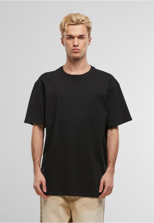 Actual product image Urban Classics Upscale Touch the Sky Oversize Tee - 192411 (M)