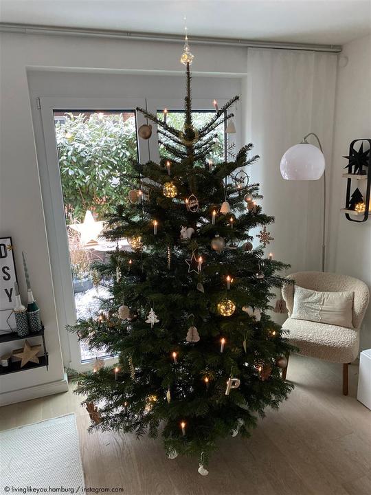 Actual product image Krinner Decorations (1 -part)