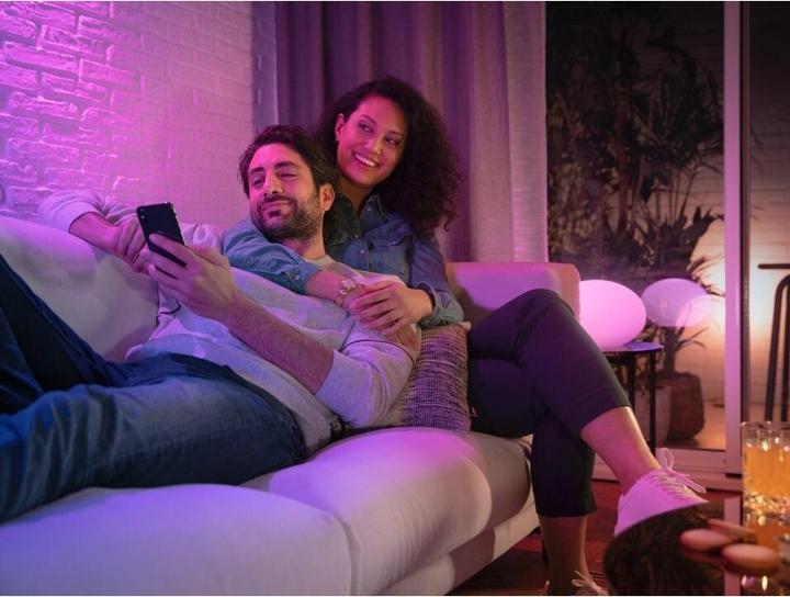 Image du produit Philips Hue White & Color Ambiance (GU10, 4.20 W, 400 lm, 1 x, E)