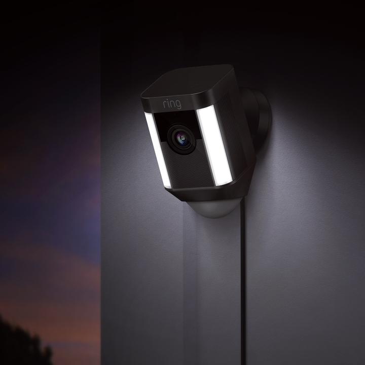 Image du produit Ring Spotlight Cam Wired (1920 x 1080 Pixels)