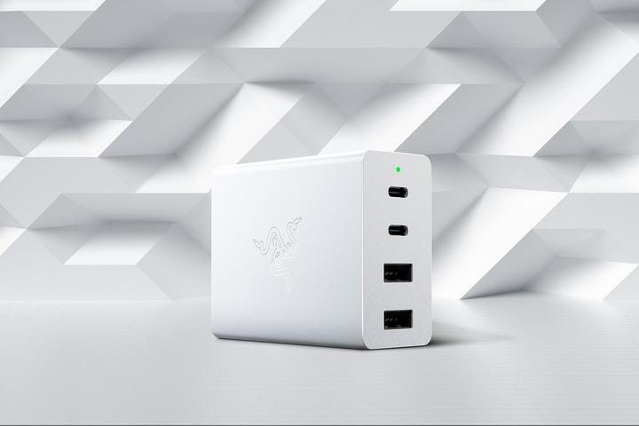 Produktbild Razer USB-C GaN Charger (130 W)