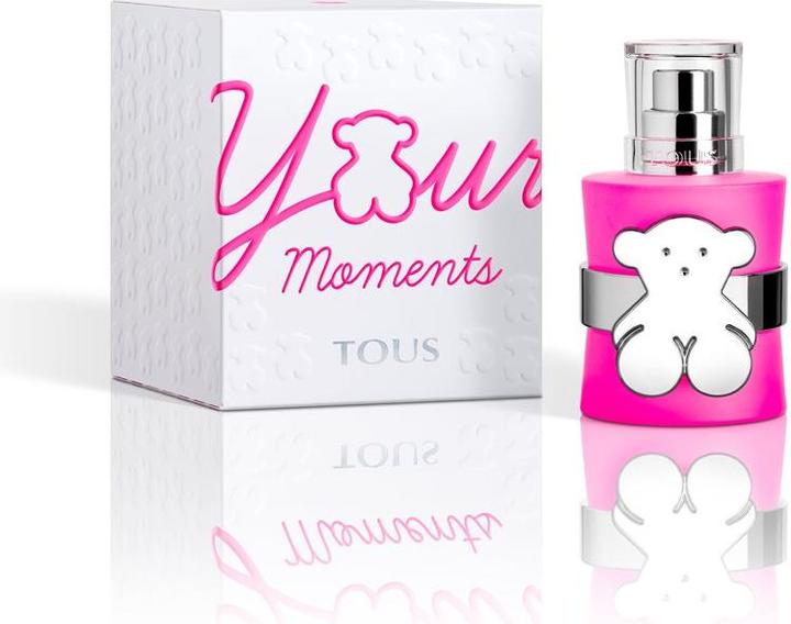 Tous Your Moments