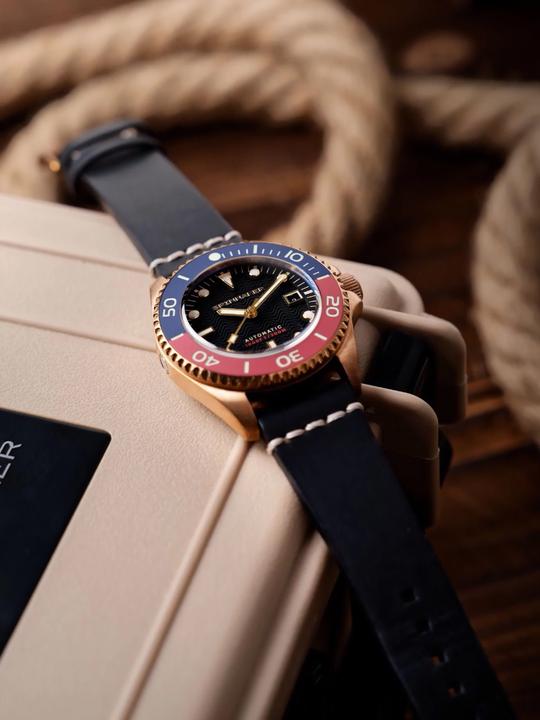 Produktbild Spinnaker SP-5060-08 Tesei Bronze Swiss (Taucheruhr, Lünette drehbar links, 40 mm)