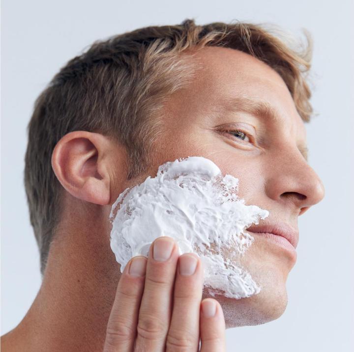 Produktbild NIVEA MEN Sensitive Rasierschaum (50 ml, Rasierschaum)
