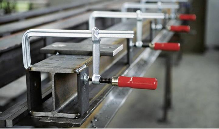 Produktbild Bessey Ganzstahl-Schraubzwinge classi (300 mm)