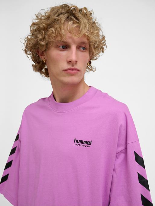 Immagine prodotto hummel hmlOVERSIZE WILLY T-SHIRT SW (XS)
