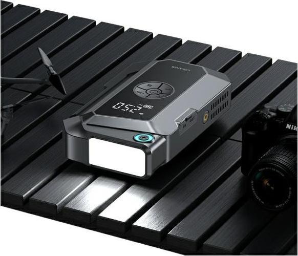 Immagine prodotto Usams Jumpstarter Powerbank 8000mAh + wbudowana latarka czarny/black ZB287 (8000 mAh, 60 W, 29.60 Wh)