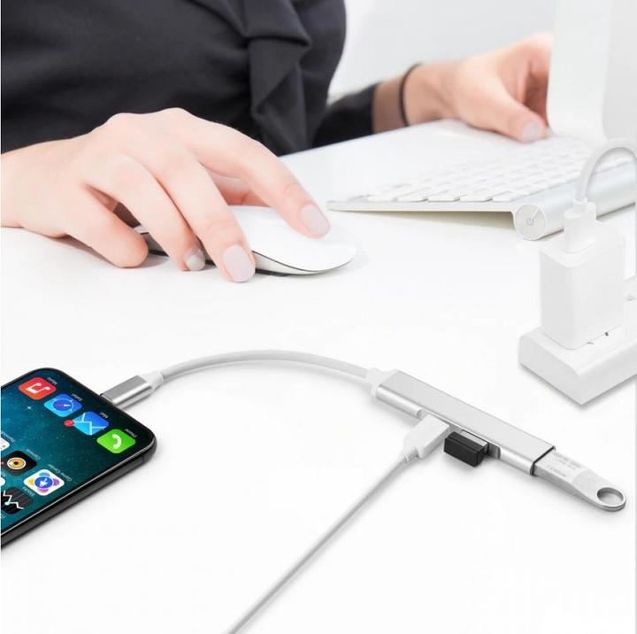 Produktbild PowerGuard 3-in-1 Lightning USB Kamera OTG Adapter 2x USB Ports Charge-In
