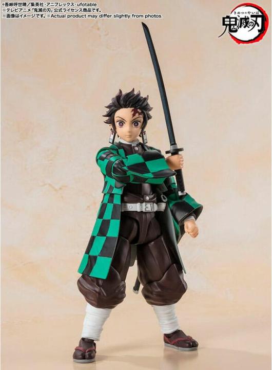 Actual product image Tamashii Nation Demon Slayer: Kimetsu no Yaiba S.H. Figuarts Actionfigur Tanjiro Kamado 14 cm