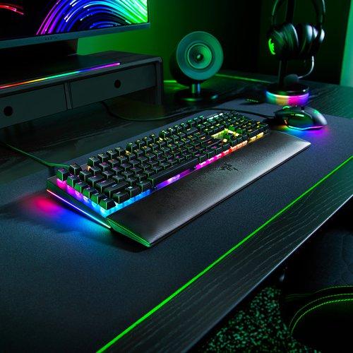 Produktbild Razer Blackwidow V4 (DE, Kabelgebunden)